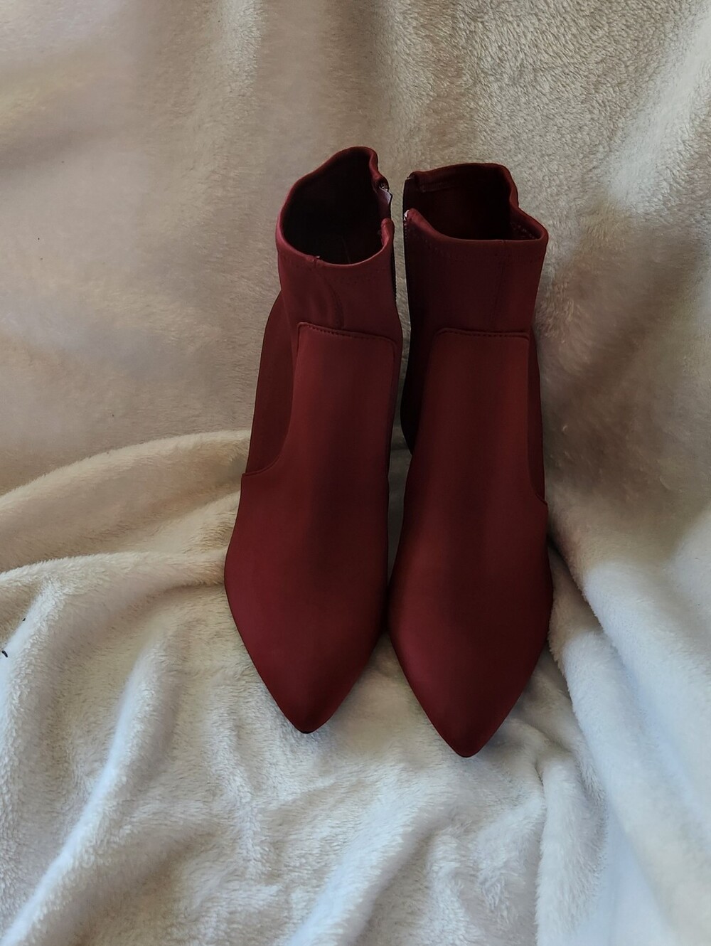 Women's Burgundy Pointed Toe Ankle Boots